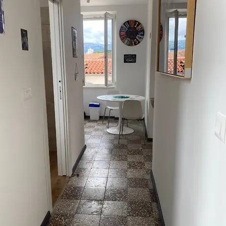 Apartment Old Cezar For 10