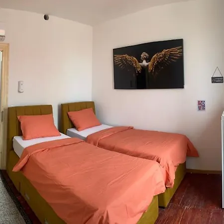 Apartment Old Cezar For 10 *